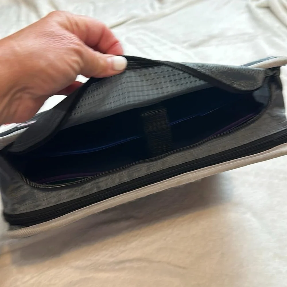 Stylish Black and Gray Trapper Keeper. Create a bundle & save!